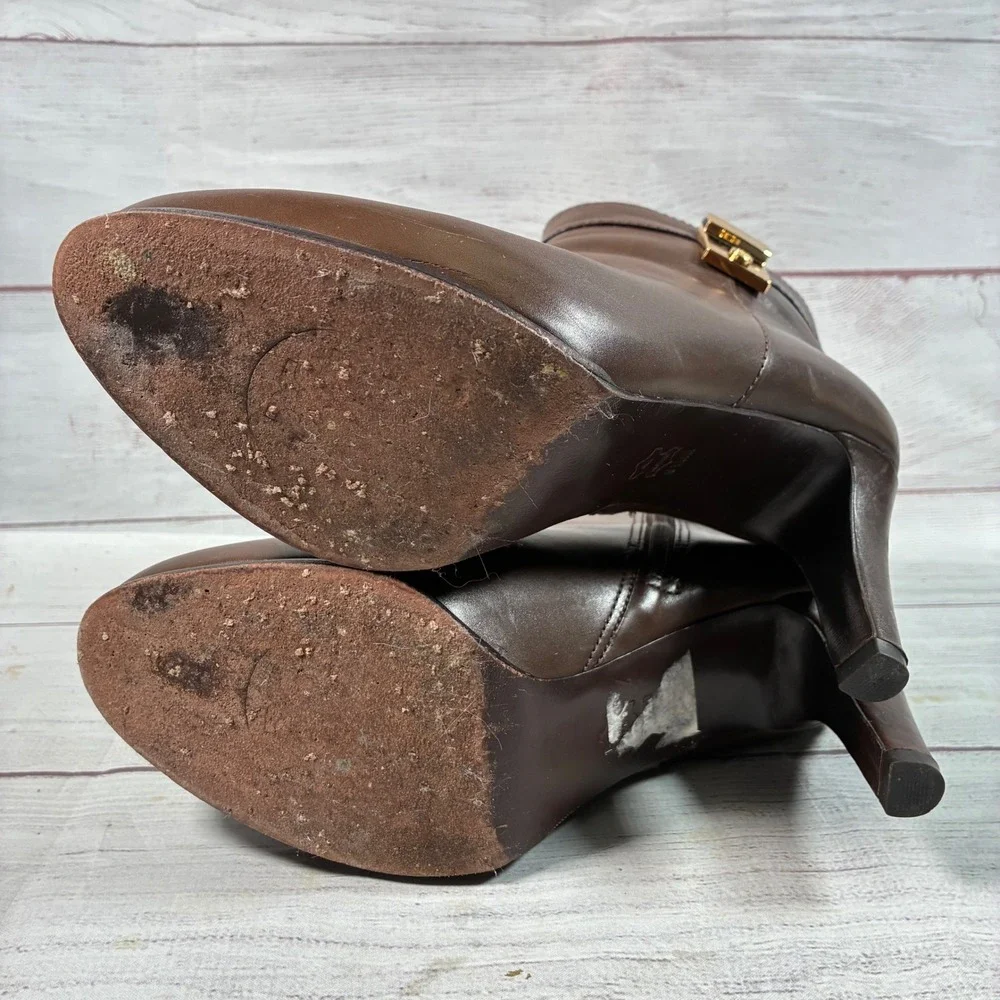 Tory Burch Bristol Booties Womens 9.5 Brown Leather Gold Logo Buckle Ankle Boots